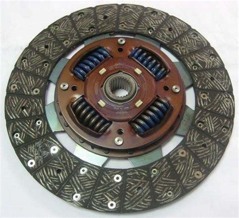 Chinese Clutch Disc Supplier OEM 31250 14072 Dt 052V For Toyota