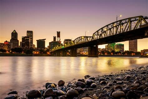 Premium Photo Downtown Portland Oregon Skyline At Sunset In Usa