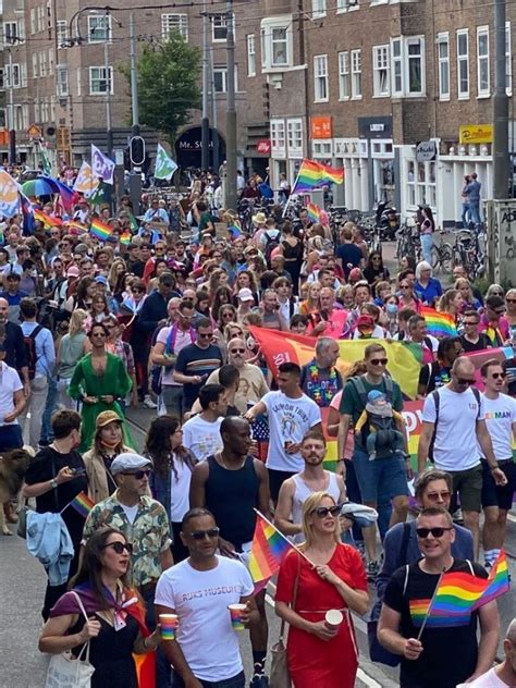 Geweldige Mensenmassa Bij Pride Walk Door Amsterdam Vrije Tijd Amsterdam