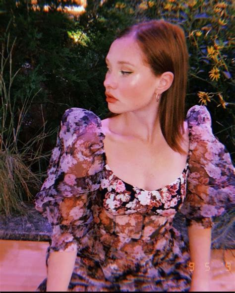 Hot And Sexy Zoe Colletti Photos ThBlog