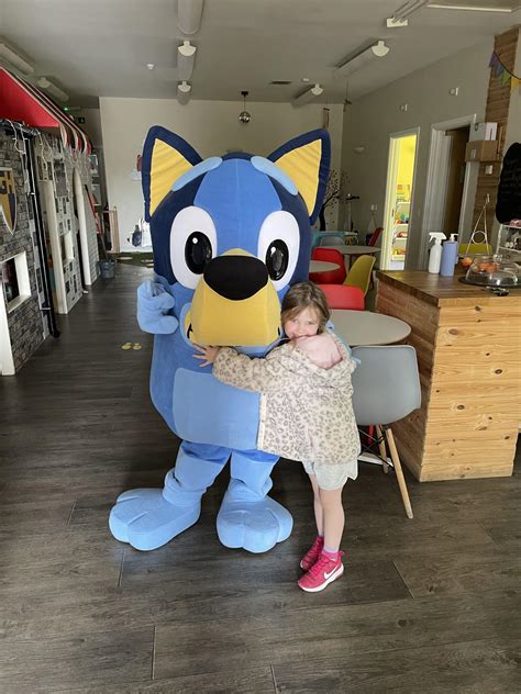 BLUEY VISIT & PLAY | Dream Big Role Play