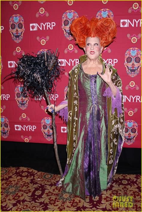 Bette Midler's 'Hocus Pocus' Halloween Costume Was One of the Best Ever!: Photo 3967148 ...