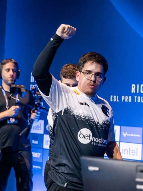 IEM Rio Major Heroic FURIA BIG E C9 Triunfam No Dia 1 Do Legends