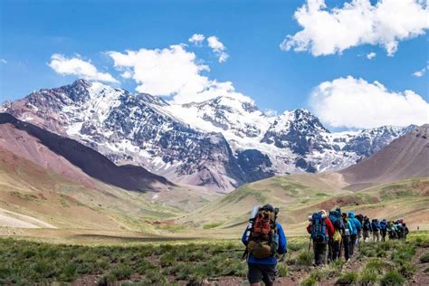 Cruce De Los Andes Caminando Desde Mendoza