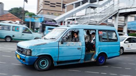 Dewan Transportasi Kota Jakarta Usul Tarif Angkot Naik Rp Tak