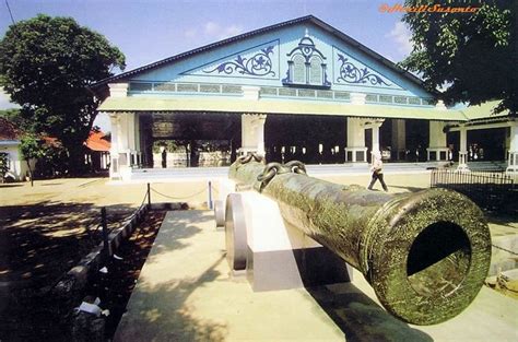 keraton surakarta herisoesanto