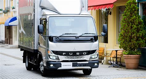 FUSO Canter FE73 Cargo 14 Ft Aluminium Van 6 Wheeler 2025 Philippines