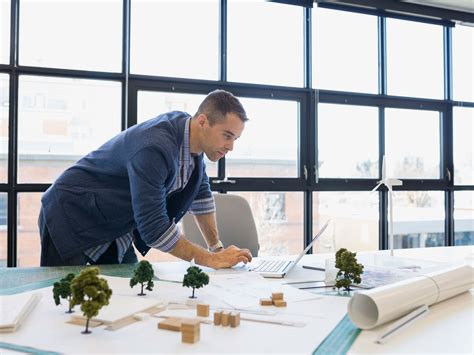 City planners explain why the long rd expansion is necessary 12