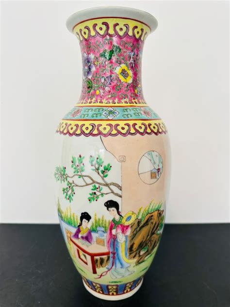 Baluster Vase Famille Rose Porcelain China Late Catawiki