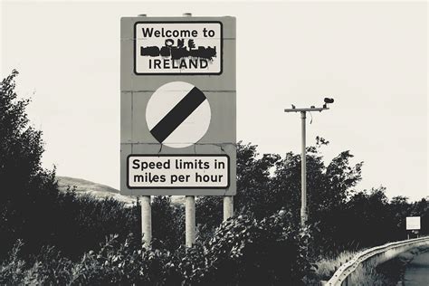 The Conflict Over the Northern Ireland Protocol & Irish Sea Customs ...