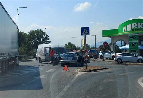 U saobraćajnoj nesreći u Živinicama teško povrijeđeno dijete Tuzla L VE