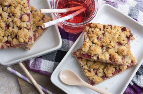 Erdbeer Apfel Schnitten Mit Haferflocken Toastenstein