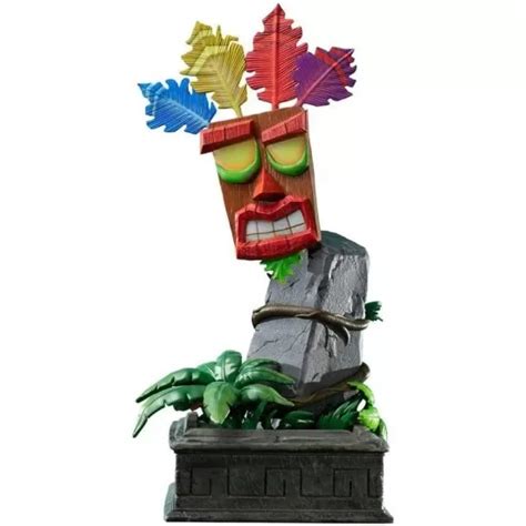 Crash Bandicoot Resin Statue Mini Aku Aku Mask