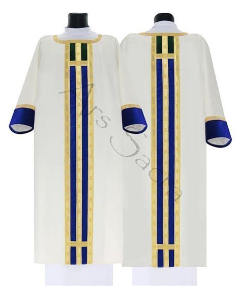 Gothic Dalmatic D Aknz Cream Unlined All Products For