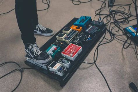 How To Build A Pedalboard Complete Guide All Stringed