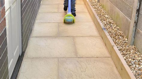 Brett Paving Concrete Stamford Riven Paving Slabs Gills Building