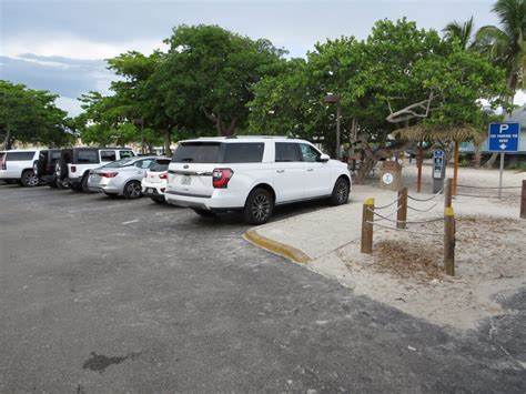 Finding parking on Fort Myers Beach | News, Sports, Jobs - FORT MYERS ...