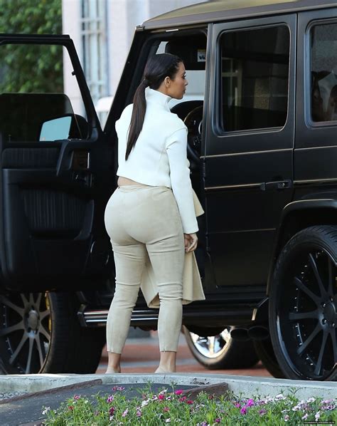 Kim Kardashian Out And About In Los Angeles Hawtcelebs