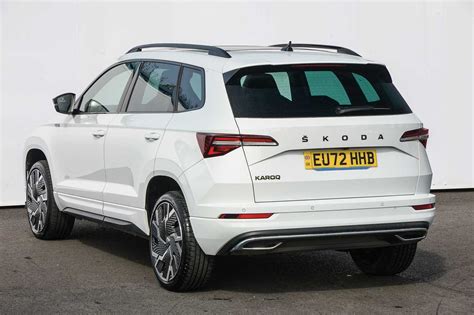 Find A Used White ŠKODA Karoq Estate 1 5 TSI Sportline 5dr in Milton