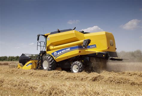 Tc Overview Combine Harvester New Holland Apac Nhag