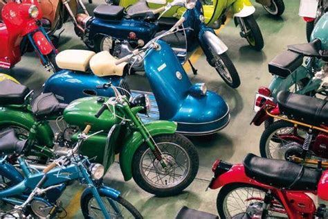 Moto E Scooter In Vendita Allasta Ci Sono Anche Il Piatti E La