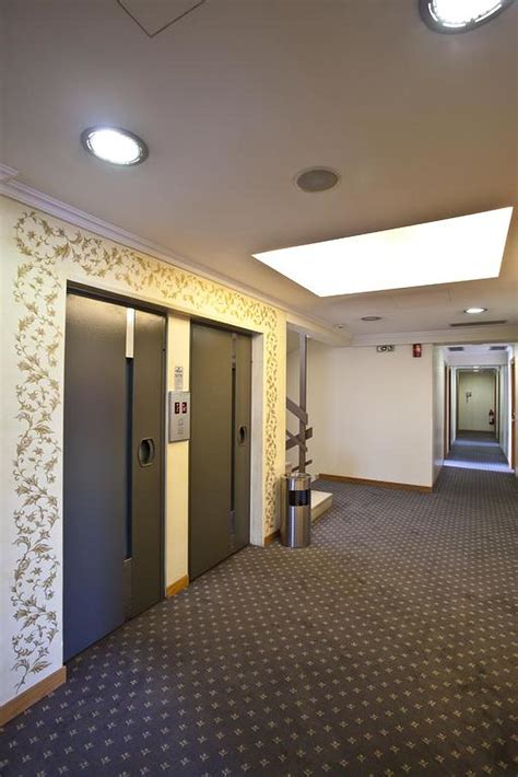 CRYSTAL CITY HOTEL ATHENS
