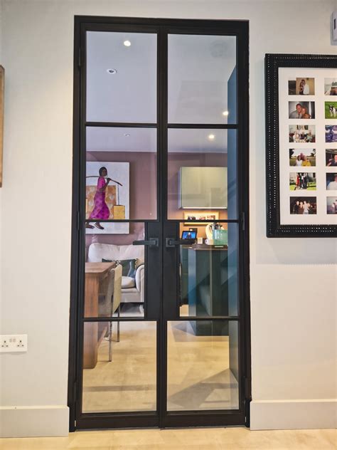 CasaNora, London - Glass Walls and Doors