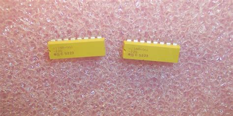 QTY 25 22 Ohm 2 16 PIN DIP ISOLATED RESISTOR NETWORKS 4116R 001 220