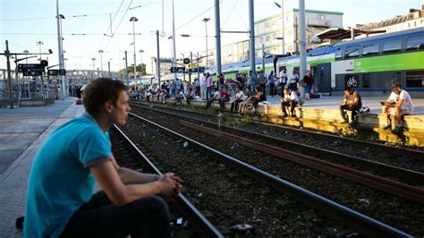 Gare Du Nord Retour Sur Une Immense Pagaille Le Parisien