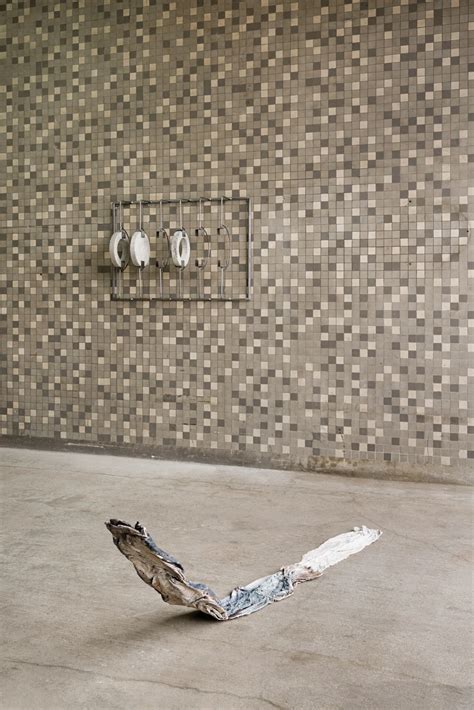 LYDIA GIFFORD & OWEN ARMOUR "HEELS & FACES" 📷 — I DO ART