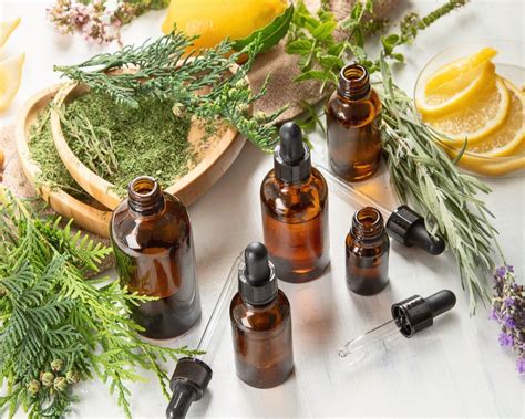 How to Make a DIY Castor Oil Hair Mask for Healthier Hair | PRANCIER