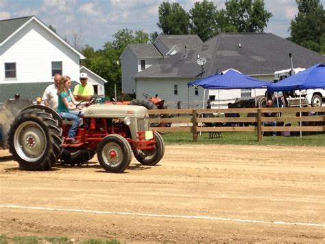 started  stock antique tractor pulling