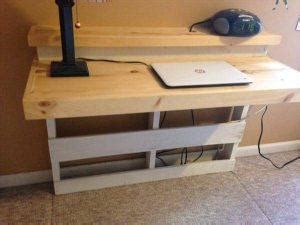 Diy Repurposed Pallet And Pine Wood Desk Pallets