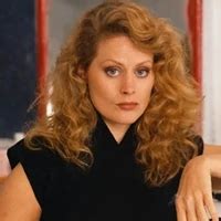 Les Galettes De Pont Aven Vintage Vintage Porn Feat Beverly D Angelo XHamster