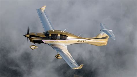 New Single-Engine Plane from Diamond Aircraft – Robb Report