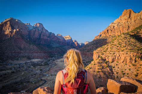 How To Hike Watchman Trail In Zion National Park