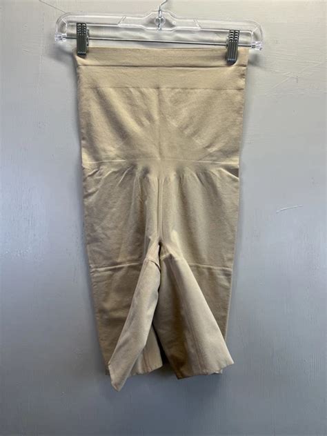 SPANX WOMEN S ONCORE Mid Thigh Short Soft Nude Size XL NWOT 33 98 PicClick UK