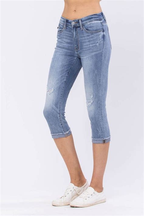 Light Wash Destroyed Mid Rise Skinny Judy Blue Denim Capri Jeans