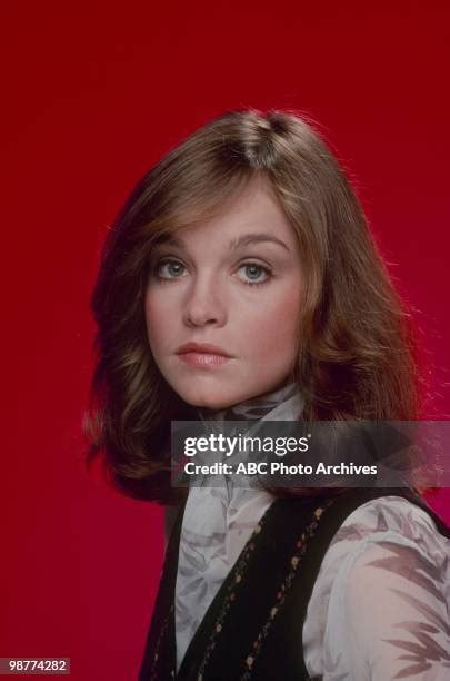 199 Pamela Sue Martin Gallery Stock Photos, High-Res Pictures, and