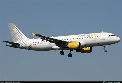 Ec Jyx Vueling Airbus A Photo By Bj Rn Huke Id