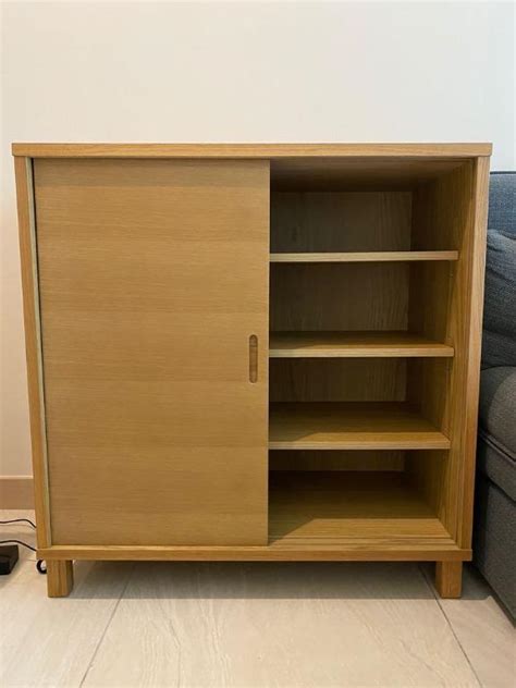 Muji Oak Wood Cabinet With Sliding Doors 傢俬＆家居 傢俬 書櫃、櫃子及架 Carousell