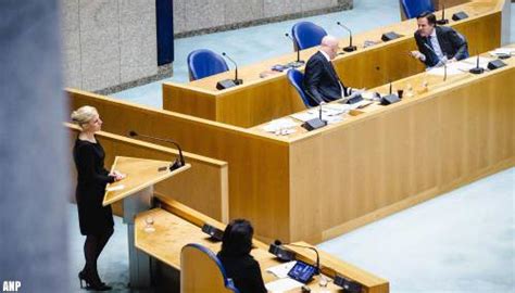 Transport Online Steun Voor Spoedwet Avondklok In De Tweede Kamer