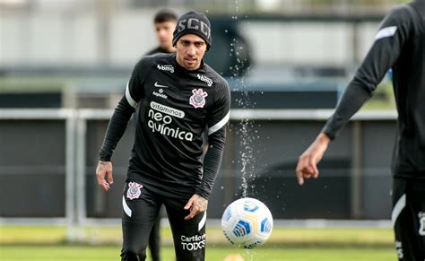 Direto Do Ct Sylvinho Comanda Treino T Tico De Olho No Majestoso