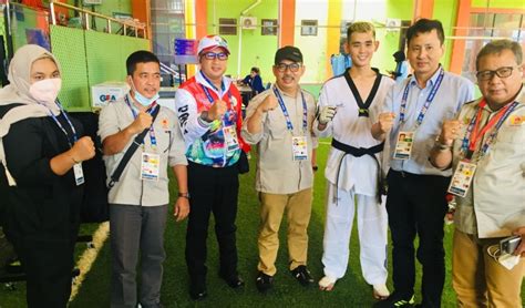 Taekwondo Persembahkan Medali Untuk Kepri