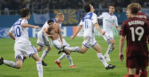 Ученые объявили футбол плохо организованным экспериментом - ФОКУС