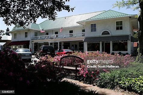 194 The Village Of Pinehurst Stock Photos, High-Res Pictures, and ...