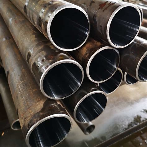 Seamless Low Carbon Steel Pipe Carbon Steel Welded Pipe For Sale