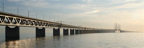 File:Oresund Bridge narrow.JPG - Wikimedia Commons