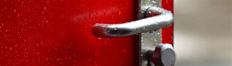 На какой высоте должна быть установлена дверная ручка: стандарты и ...