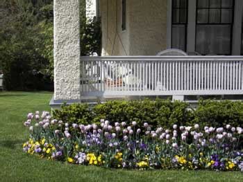 Porch Skirting | Vinyl Lattice Panels | Porch Landscaping